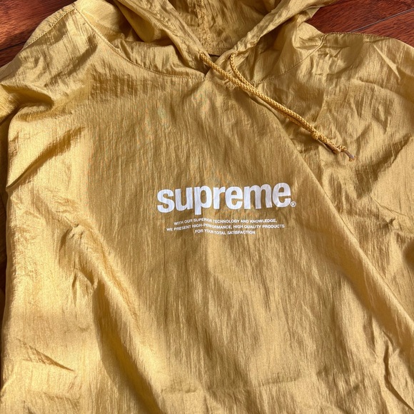 Supreme nylon packable poncho windbreaker with hood in gold size medium - Picture 5 of 10